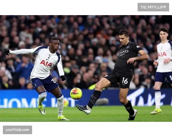 曼城2-0客胜热刺，积分追平阿森纳